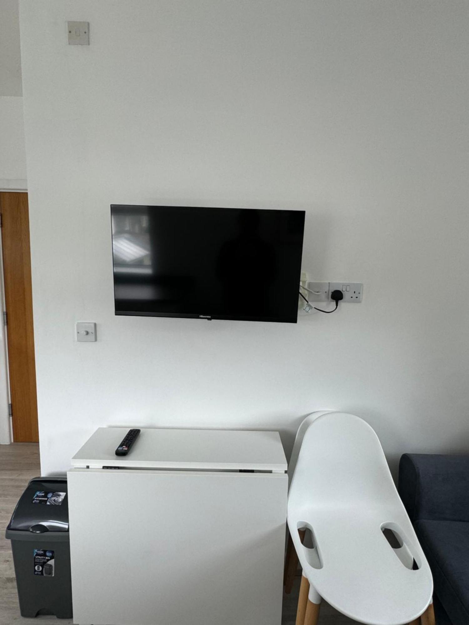 Armyn House Apartments, Your Coastal Escape In Falmouth Kültér fotó