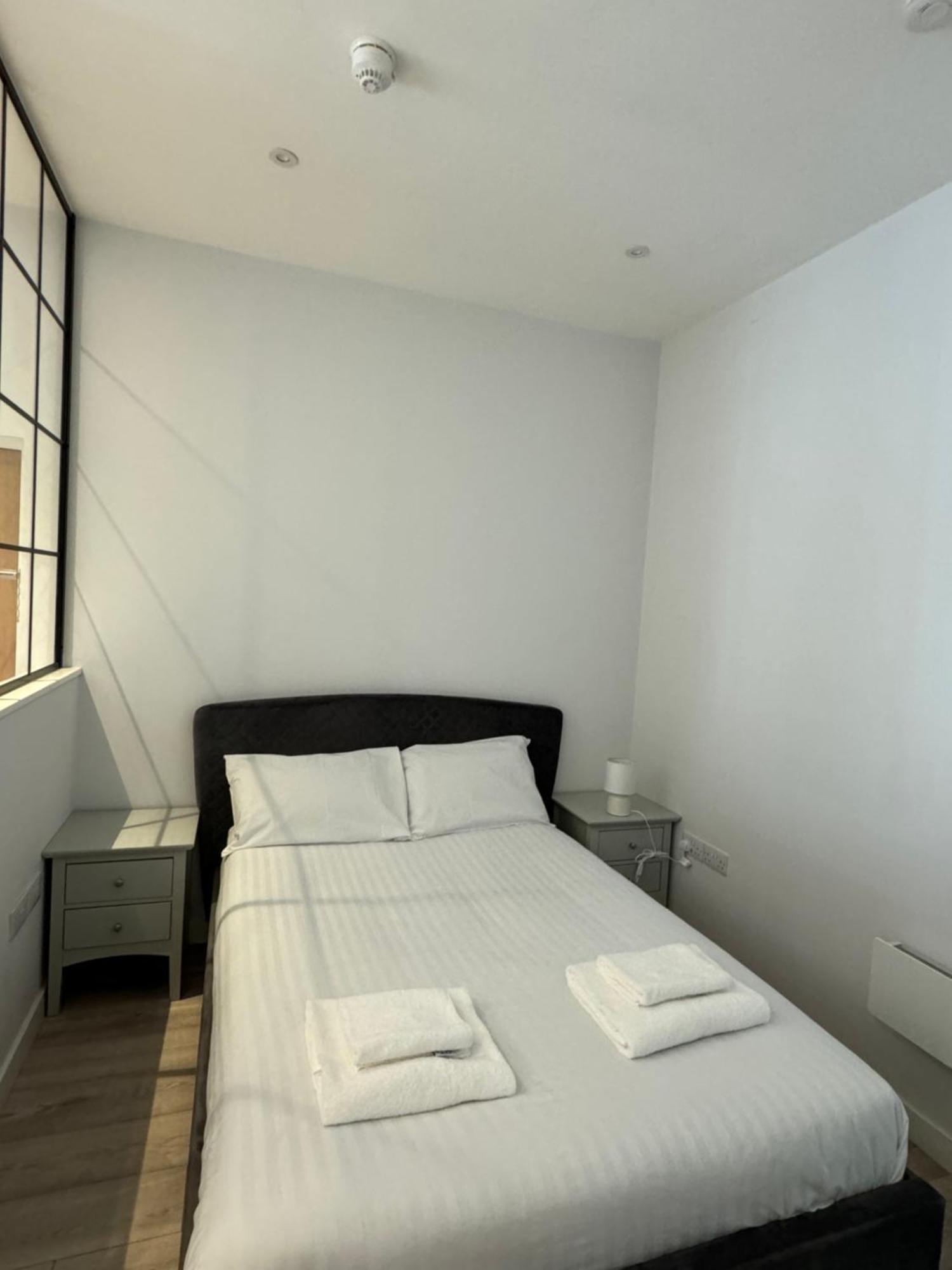 Armyn House Apartments, Your Coastal Escape In Falmouth Kültér fotó
